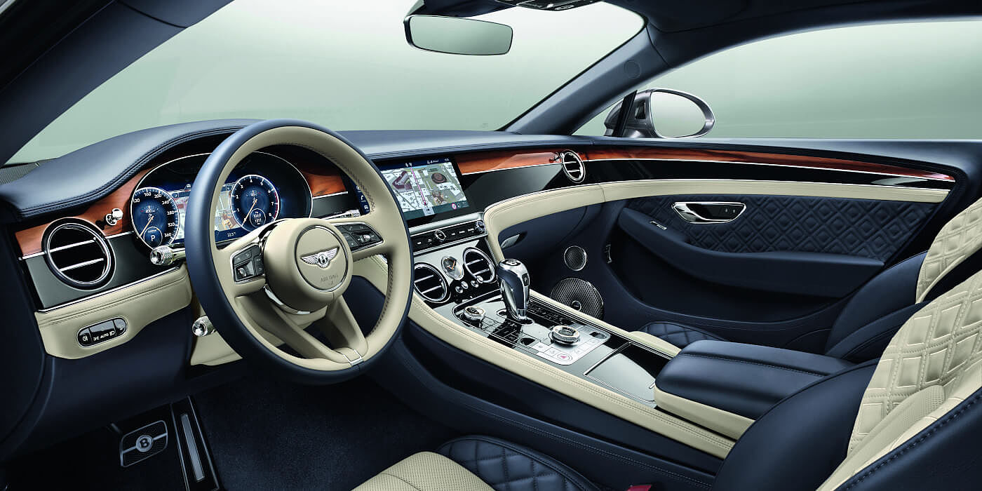 02%20continental-gt-front-interior-with-new-steering-wheel-20-1400x700%20dws%281%29.jpg