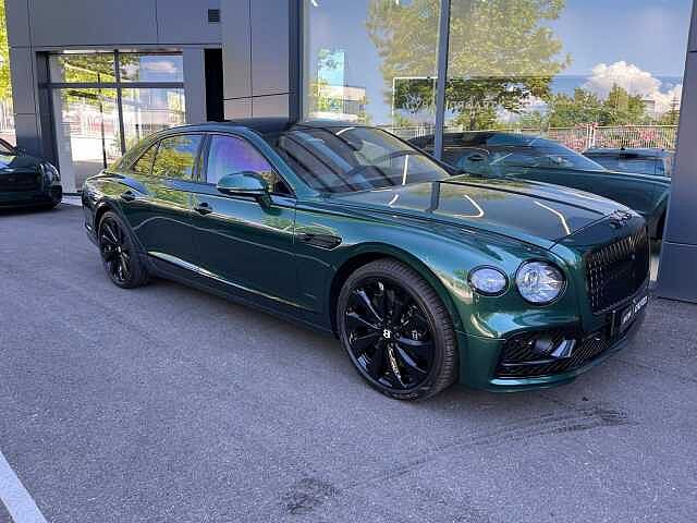4:Bentley Flying Spur, Saloon, Green, Bentley Madrid