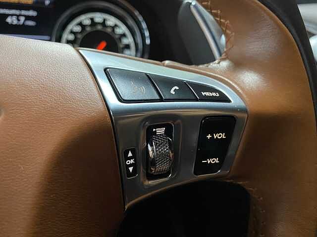 24:Bentley Continental GT, Coupe, Midnight Emerald, Bentley Madrid