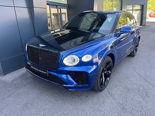 0:Bentley Bentayga, SUV, Black Sapphire over Sequin Blue, Bentley Madrid