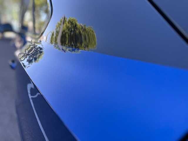 3:Bentley Bentayga, SUV, Black Sapphire over Sequin Blue, Bentley Madrid